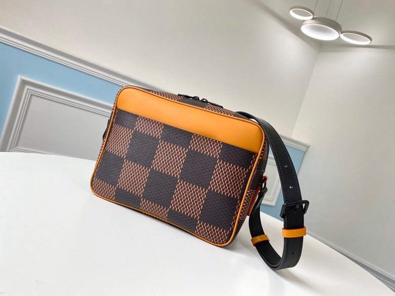 Louis Vuitton Nil Slim 27cm Monogram New Collection