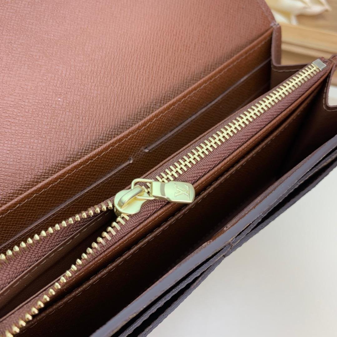 WALLETS