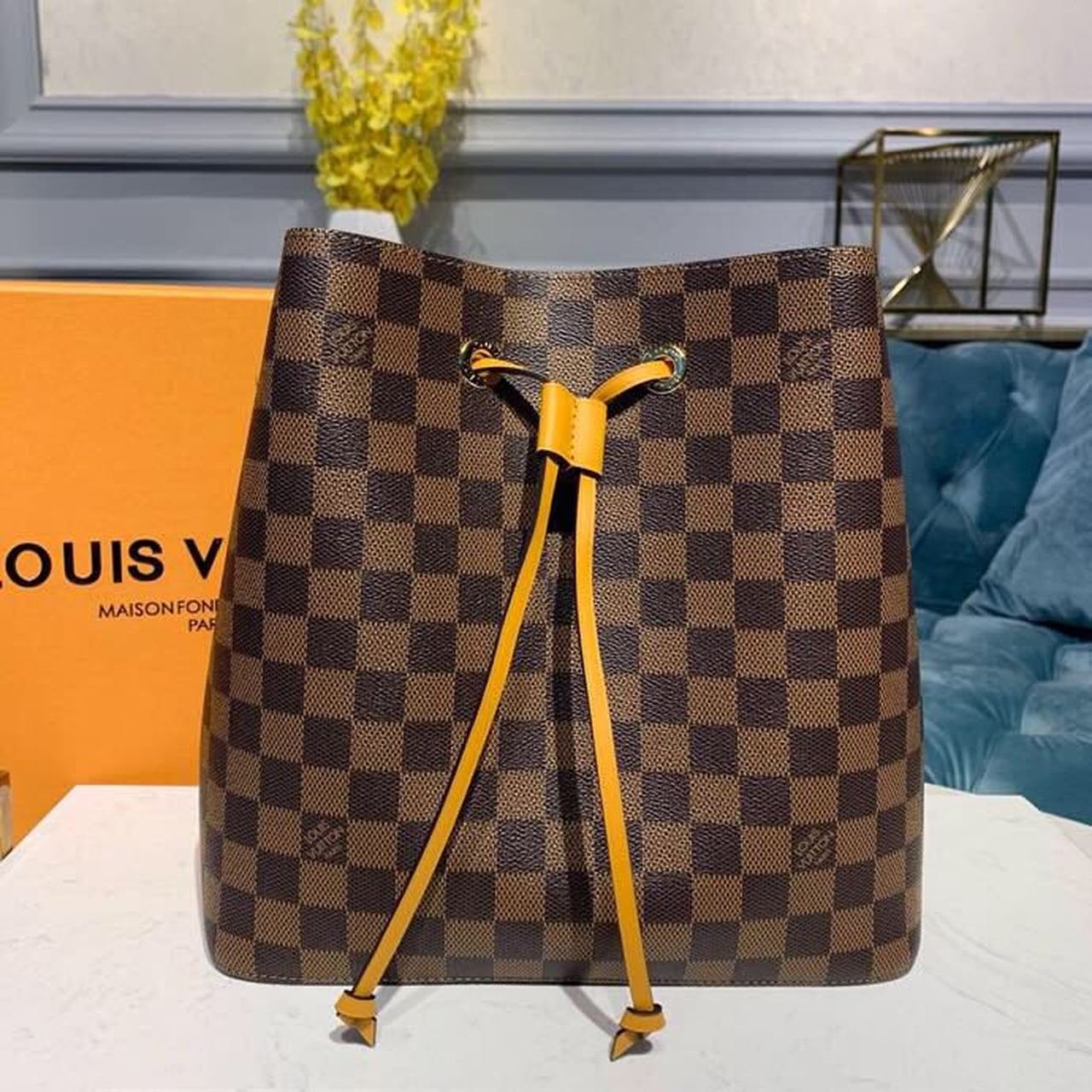 Louis Vuitton Néo Noé BB Bucket Bag 26cm Damier Ebene Canvas Spring/Summer Collection N40213, Safran