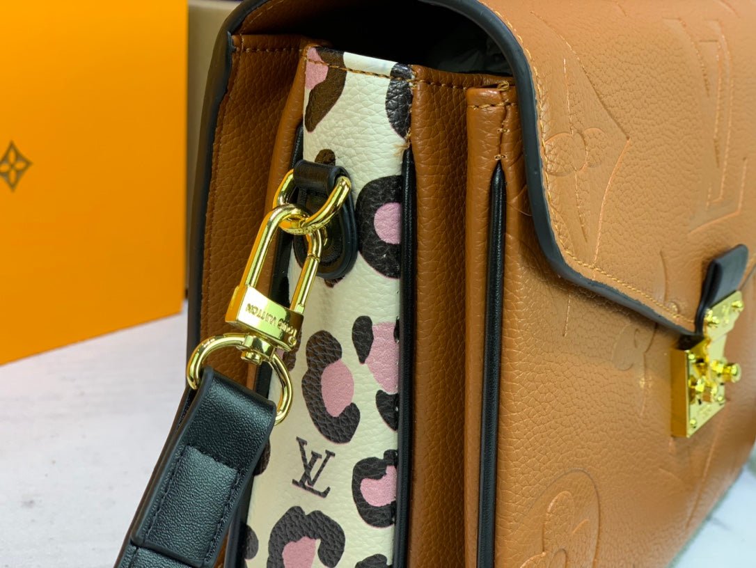Louis Vuitton Pochette M?tis Monogram