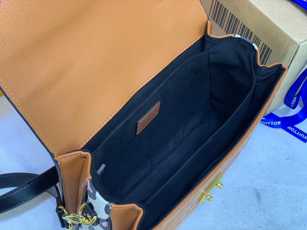 Louis Vuitton Pochette M?tis Monogram