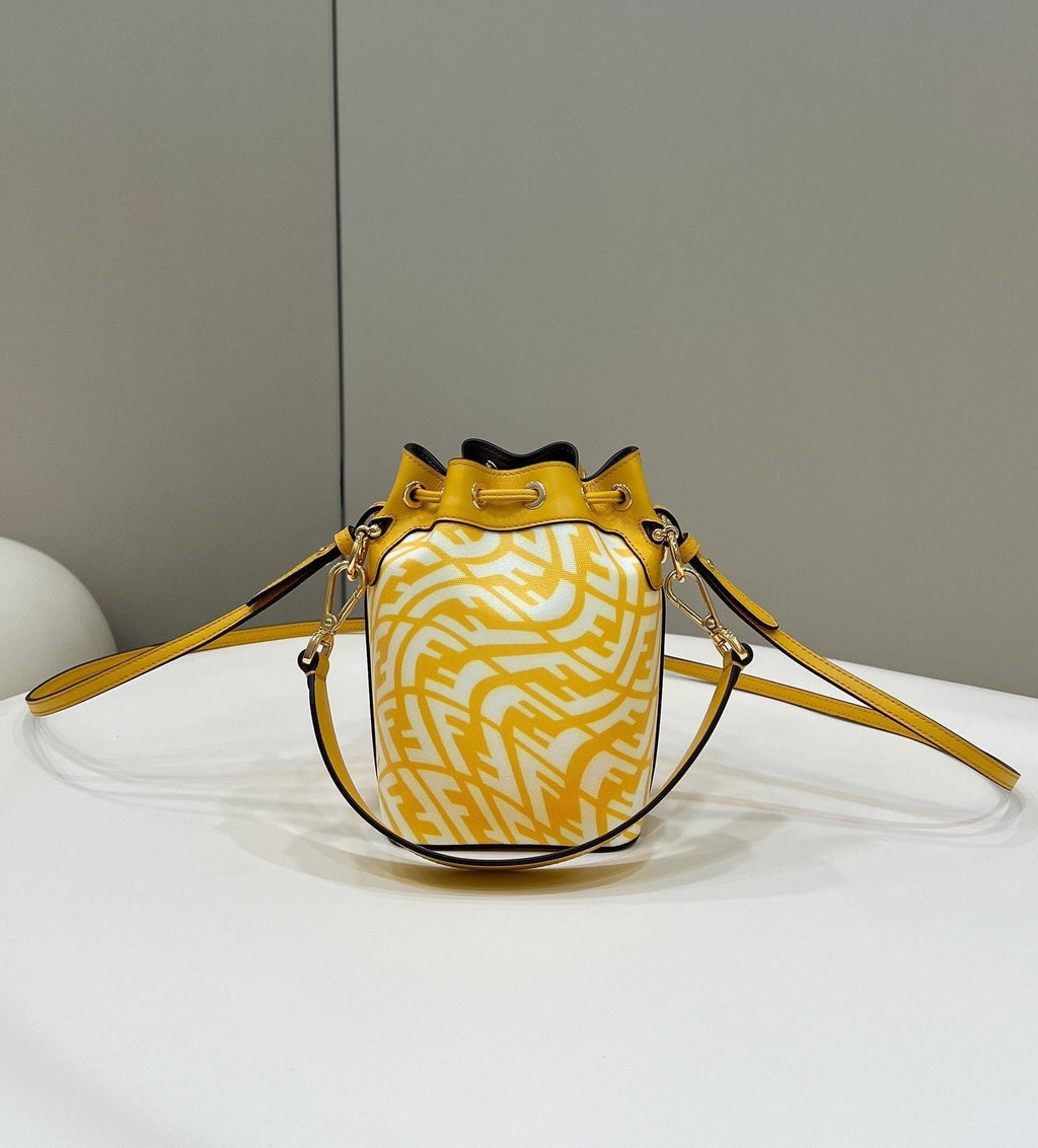Fendi Vertigo Bucket Bag 18cm Yellow