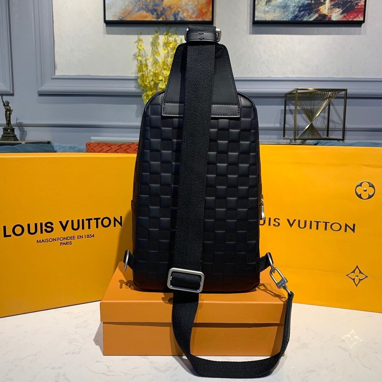 Louis Vuitton Avenue Sling Bag 32cm Damier Infini Canvas Spring/Summer Collection N41720, Black