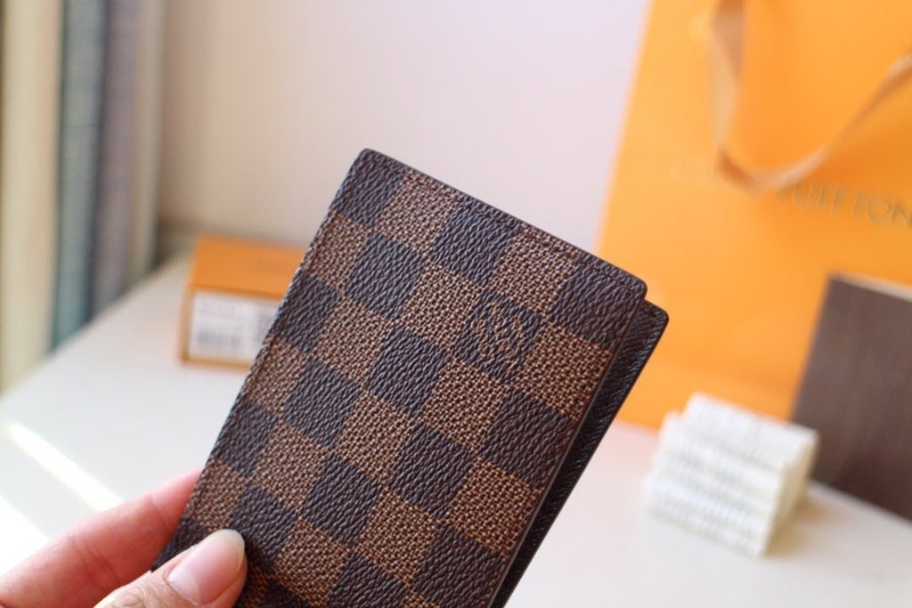Louis Vuitton Clutch 12cm Brown