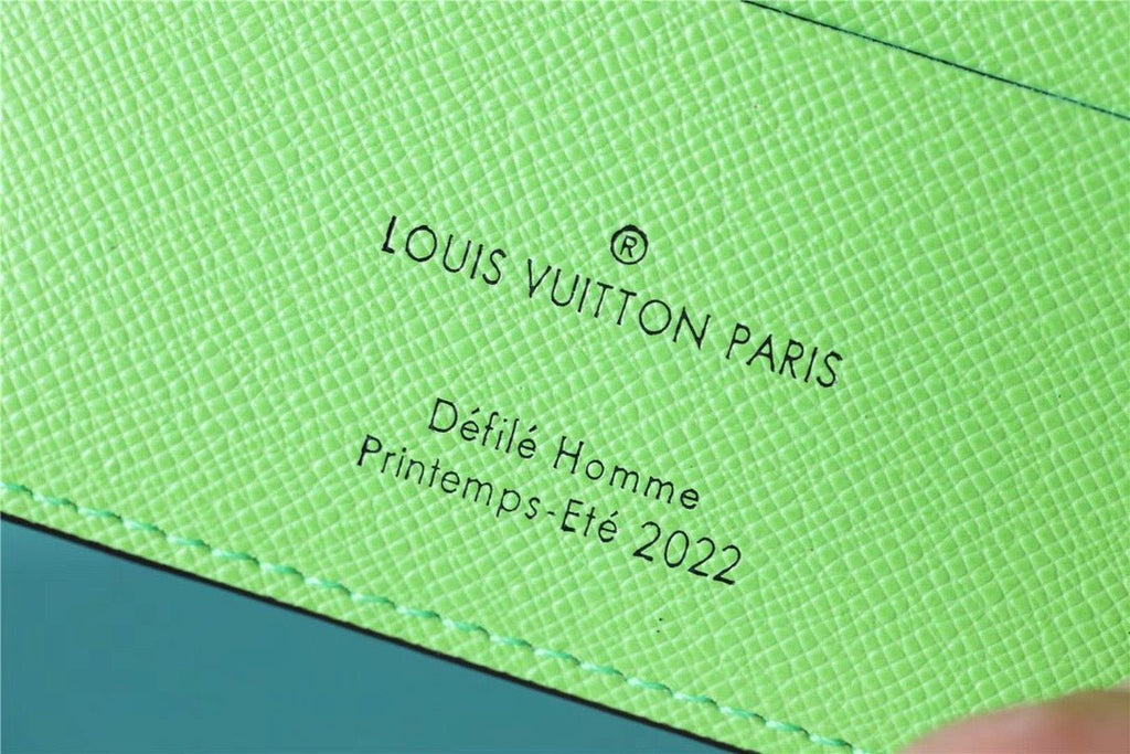 Louis Vuitton Multiple Wallet 12cm