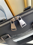Louis Vuitton M40566 Briefcase Explorer 39cm