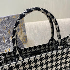 Christian Dior Book Tote Bag 42 cm Black/White