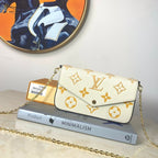 Louis Vuitton Monogram Empreinte Pochette 21cm White