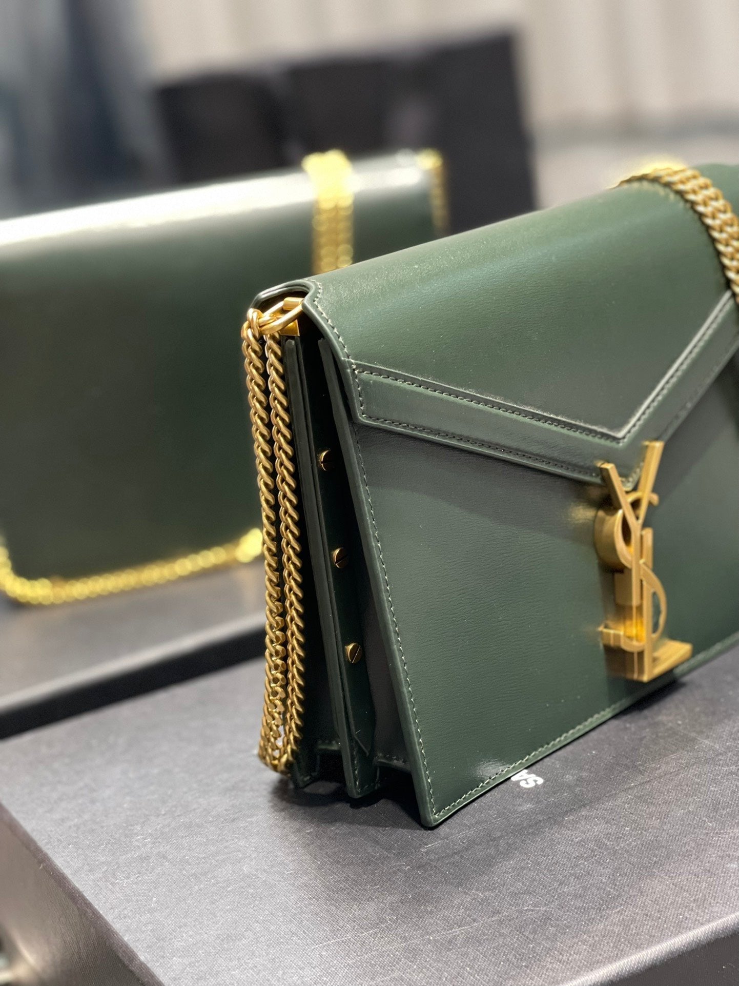 Saint Laurent Cassandra Medium Chain Bag In Grain De Poudre Embossed 22cm