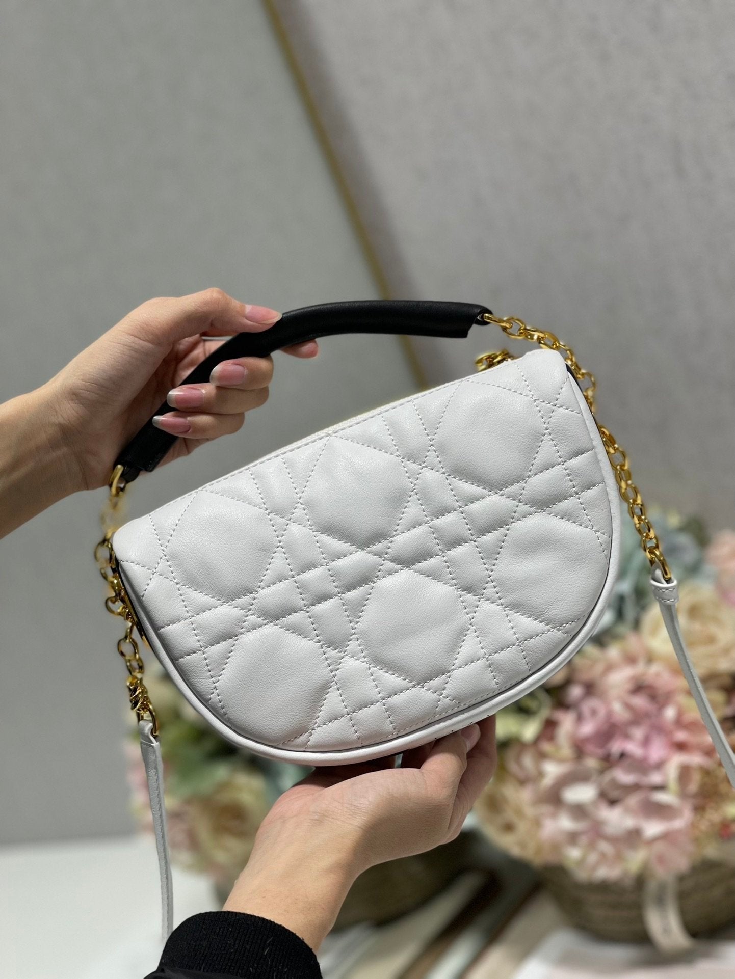 Christian Dior Small Vibe Hobo Bag 20cm White