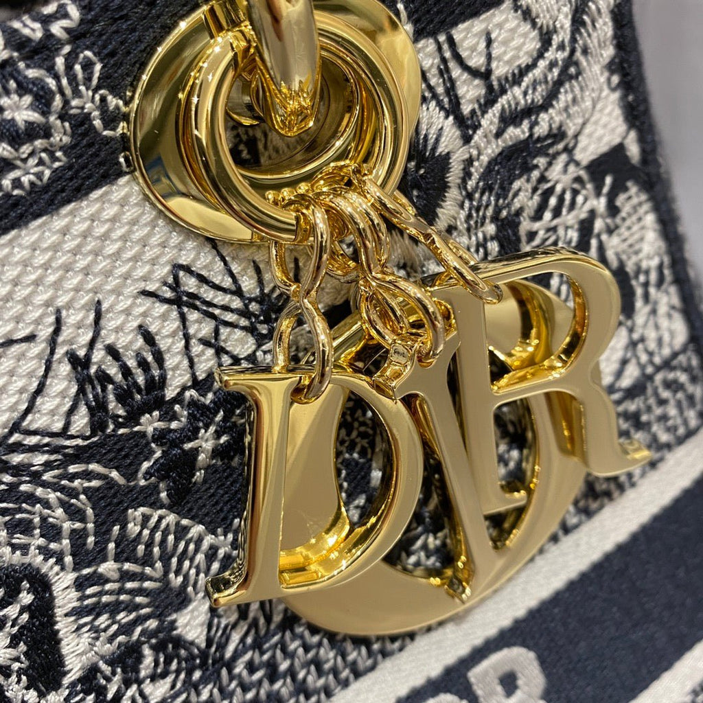 Christian Dior Medium Lady Dior Bag 24cm