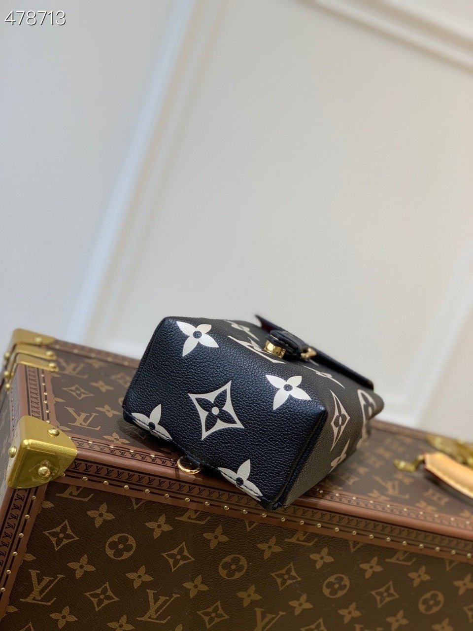 Louis Vuitton Tiny Backpack Bag 20cm By The Pool Monogram Canvas Spring/Summer 2021 Collection M80783 Black