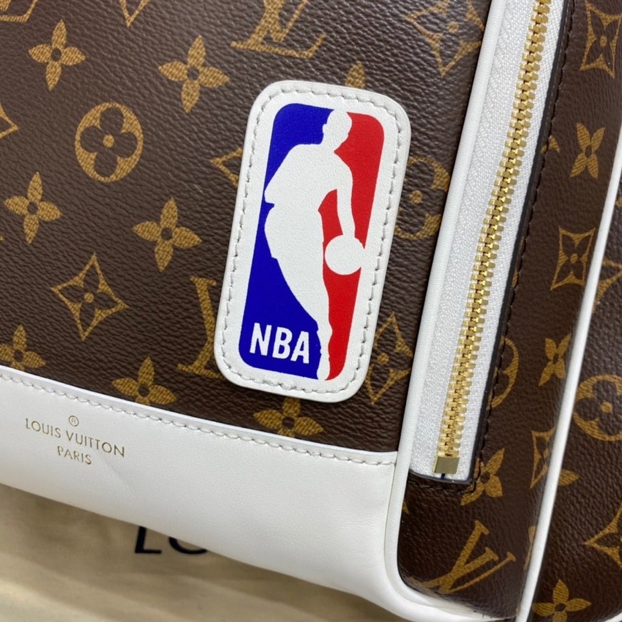 Louis Vuitton x NBA New Backpack 40cm Monogram Canvas Spring/Summer Collection M45581, Brown