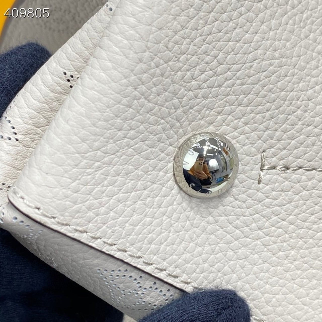 Louis Vuitton Muria Bag 22cm Mahina Calfskin Leather Spring/Summer Collection M57526 Mist