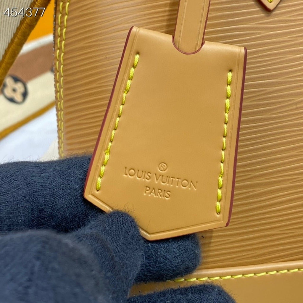 Louis Vuitton Alma BB Bag 24cm Epi Leather Spring/Summer Collection M57426 Gold Honey