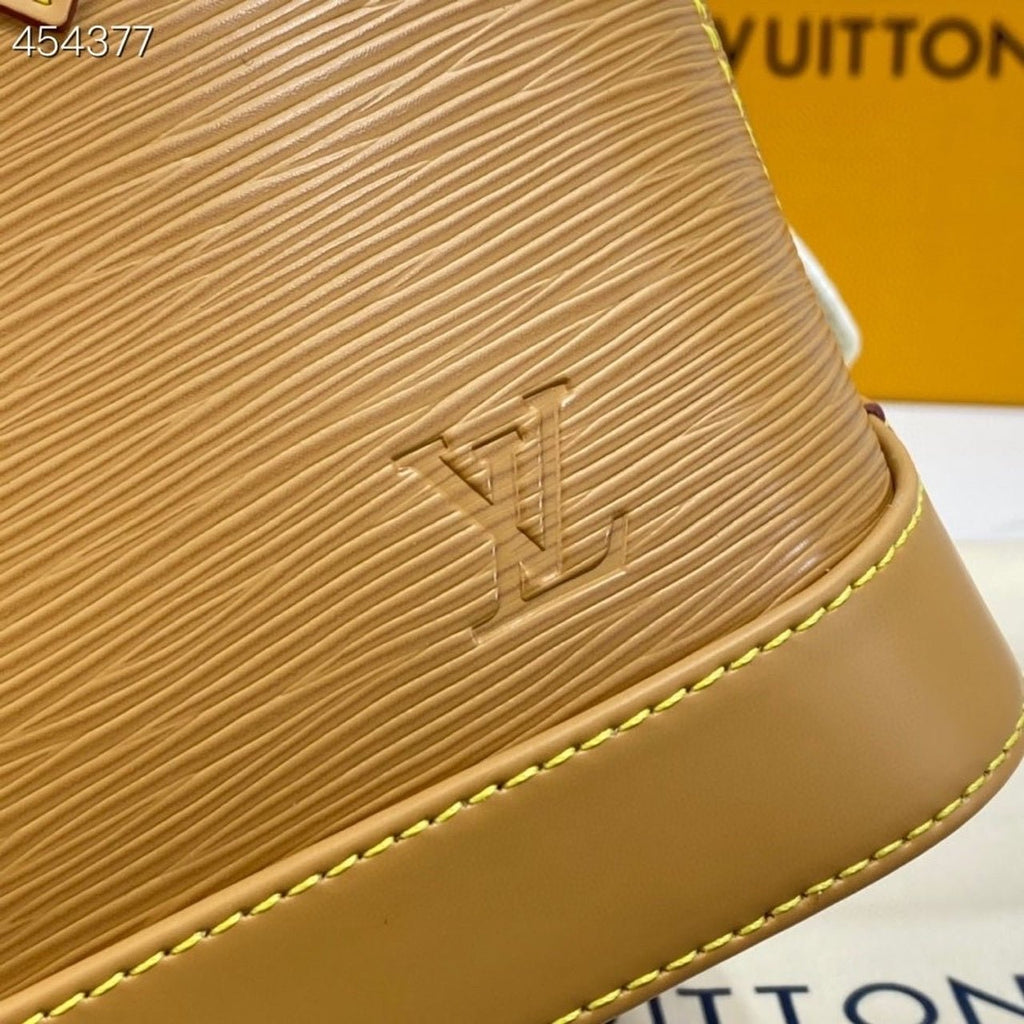Louis Vuitton Alma BB Bag 24cm Epi Leather Spring/Summer Collection M57426 Gold Honey