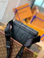 Louis Vuitton Trunk Slingbag Bag 20cm Monogram Seal Cowhide Canvas Spring/Summer Collection M57952, Black