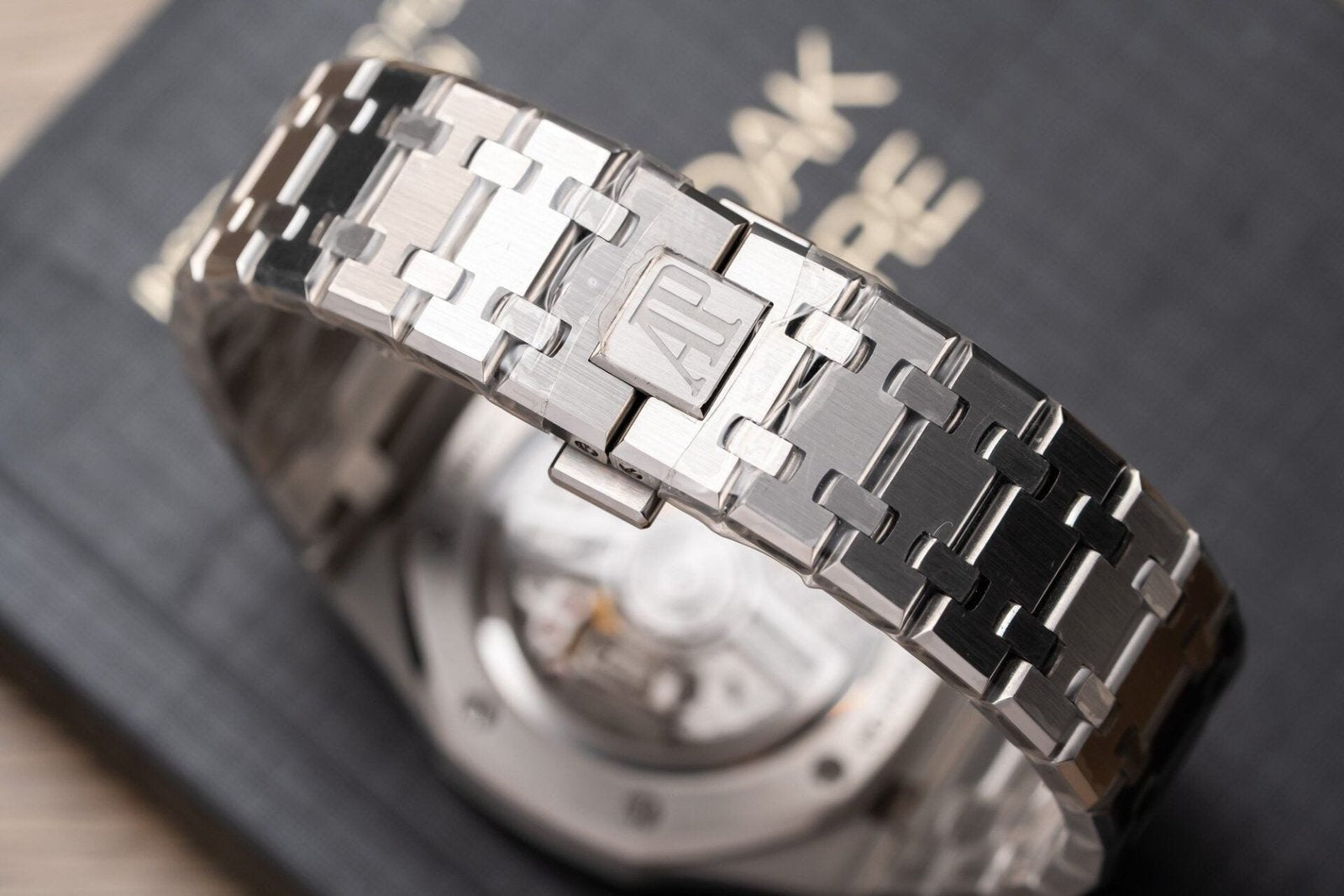 Audemars Piguet 15500ST Watch Black Dial 41mm