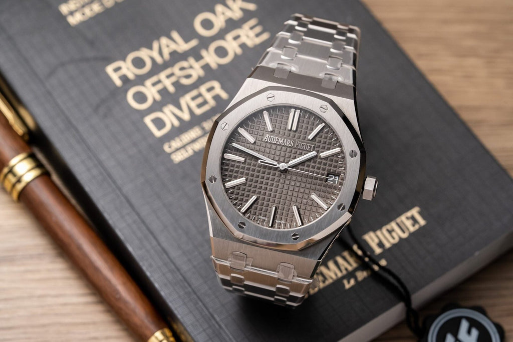 Audemars Piguet 15500ST Watch Gray Dial 41mm