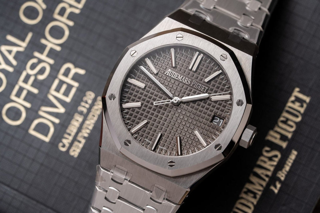 Audemars Piguet 15500ST Watch Gray Dial 41mm
