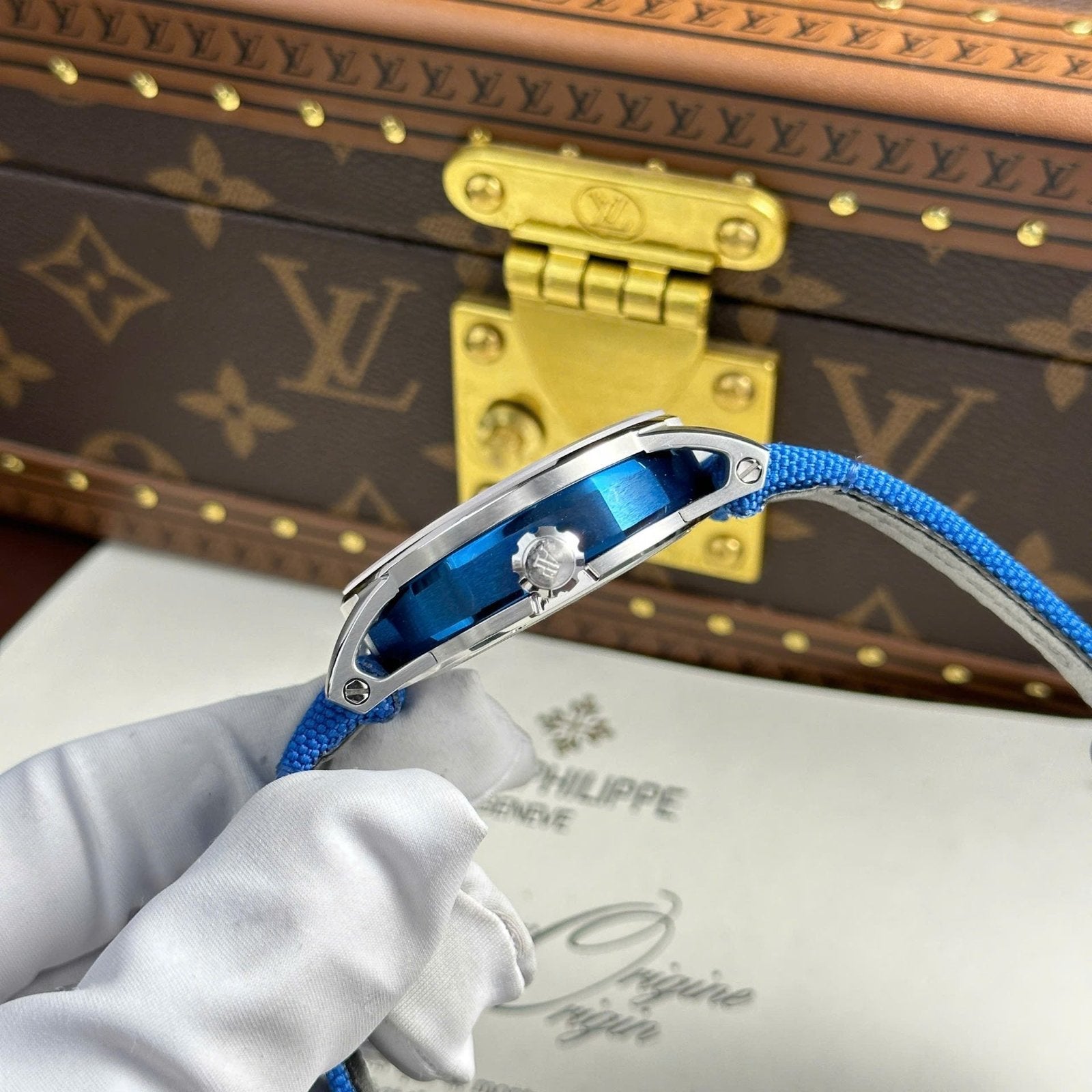 Audemars Piguet 26600 Tourbillon Openworked Watch Blue 41mm