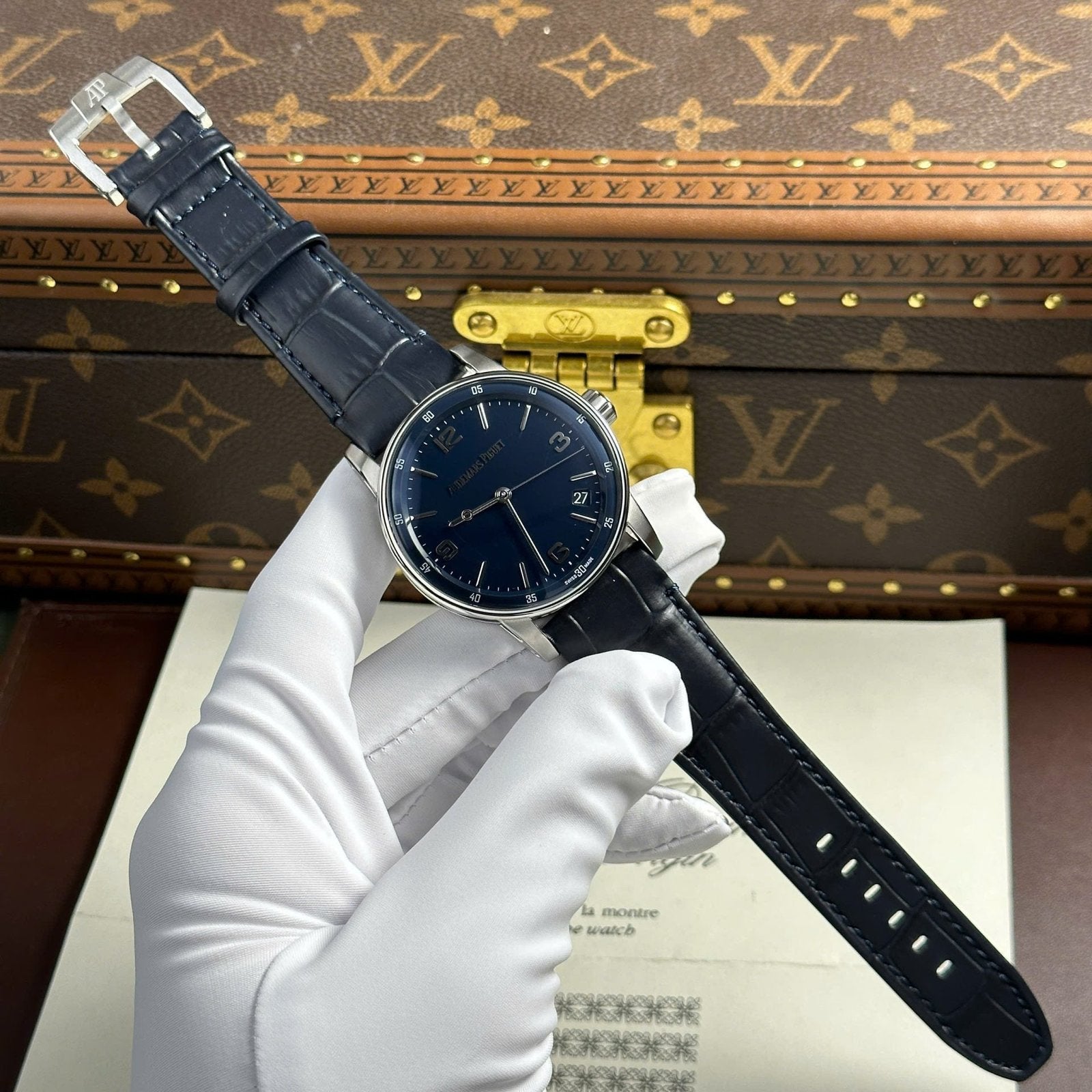 Audemars Piguet Code 11.59 Selfwinding 15210OR Watch Blue Dial 41mm