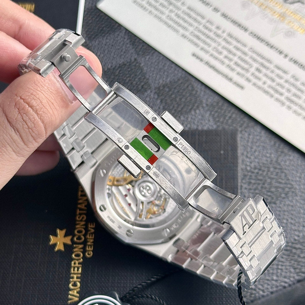 Audemars Piguet Royal Oak Jumbo 16202ST Watch Green Dial 39mm
