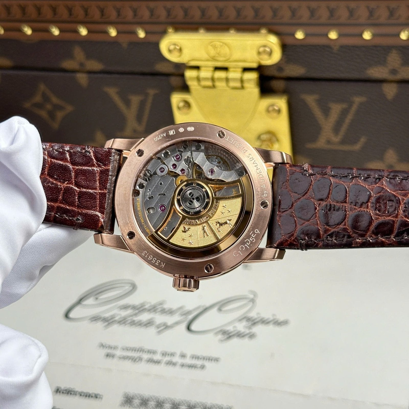 Audemars Piguet Watch Code 11.59 Selfwinding 15210OR White Dial 41mm