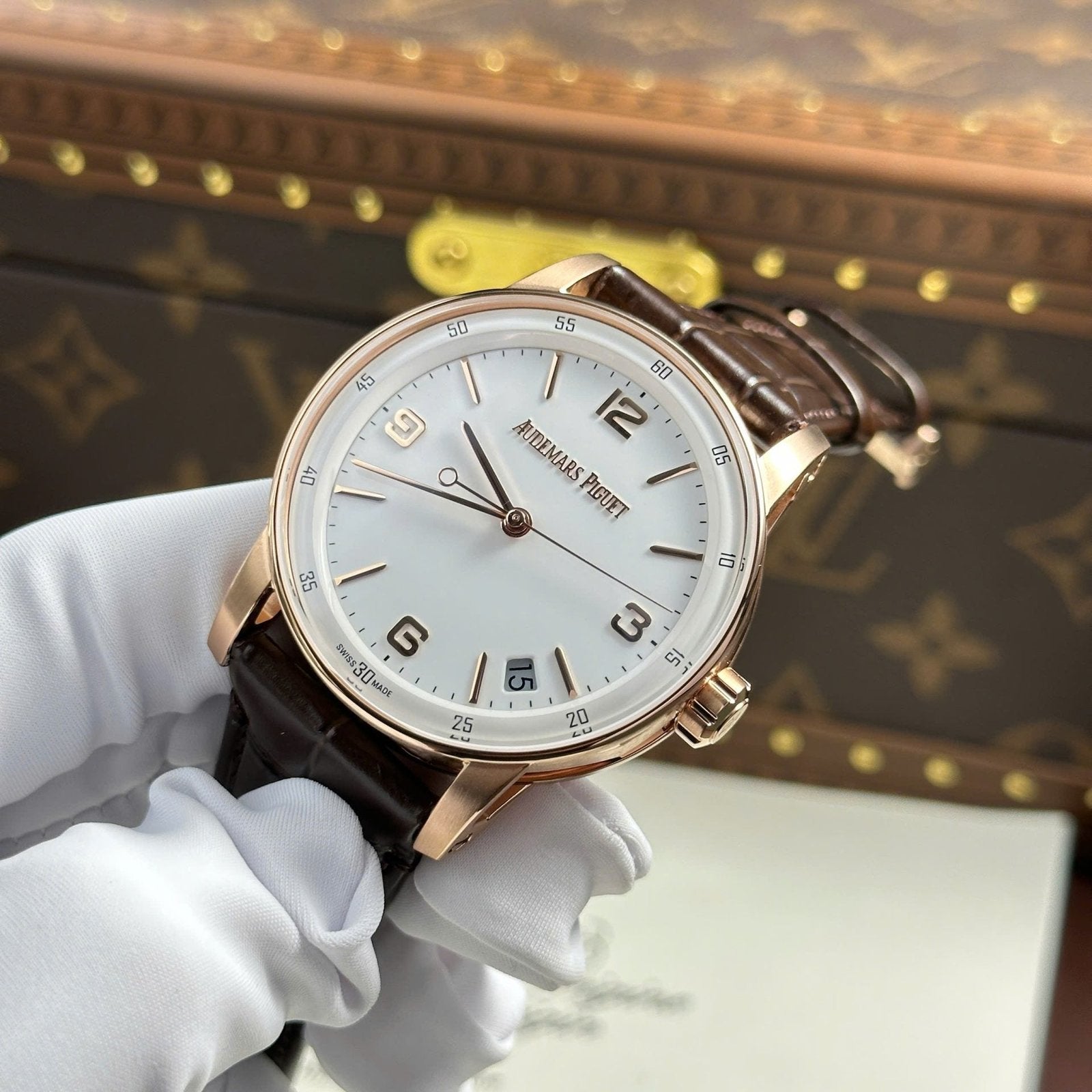 Audemars Piguet Watch Code 11.59 Selfwinding 15210OR White Dial 41mm