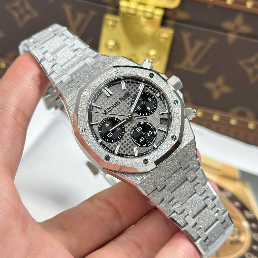 Audemars Piguet Watch Royal Oak Chronograph Frosted Gold 26240 Gray Dial 41mm