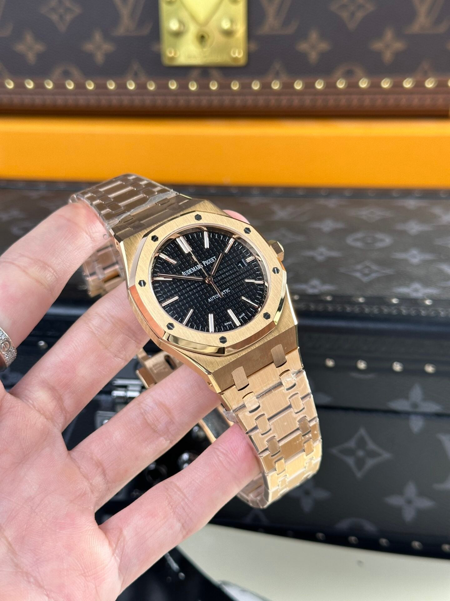 Audemars Piguet Watch Royal Oak 15400OR Black Dial 41mm