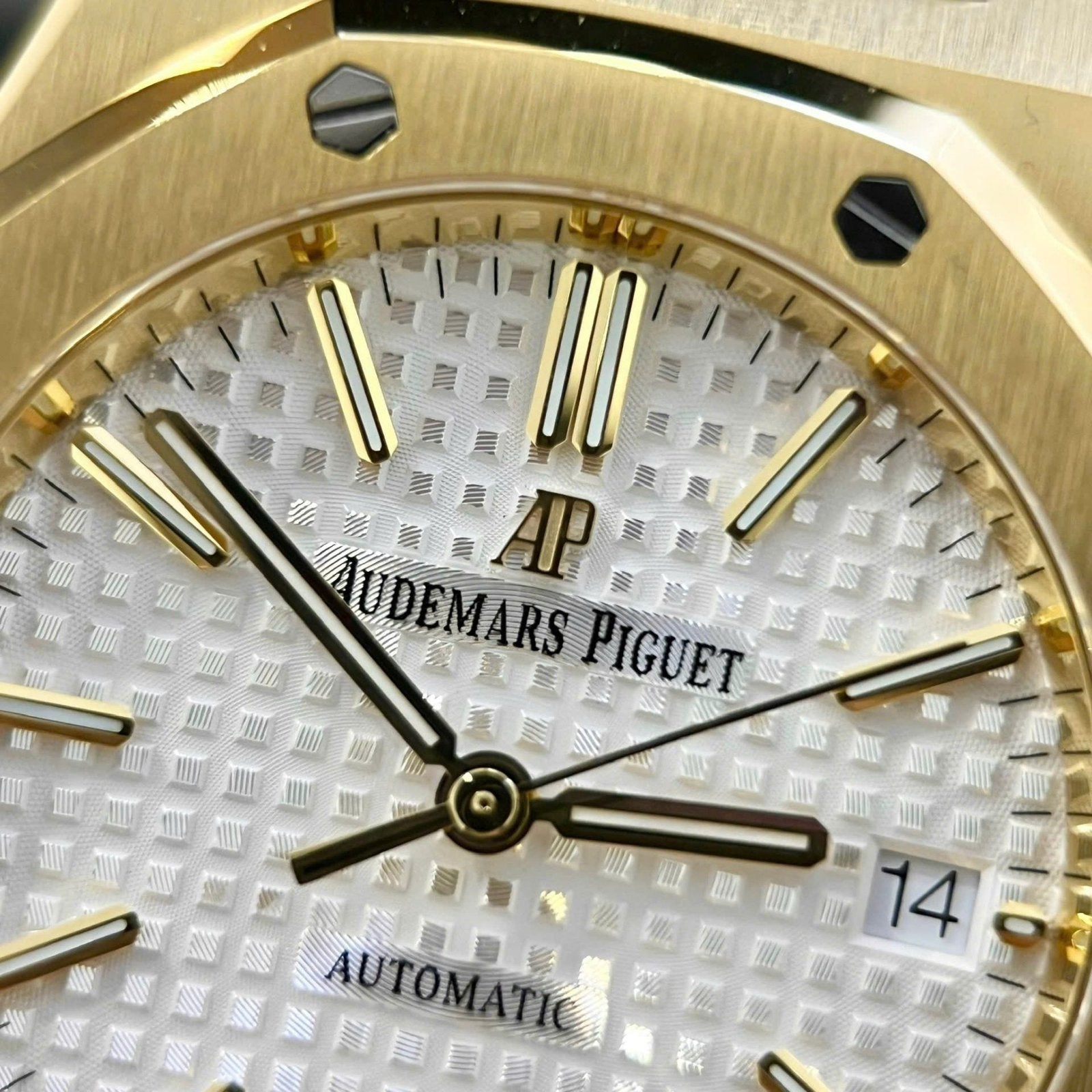 Audemars Piguet Watch Royal Oak 15450 Yellow Gold 37mm