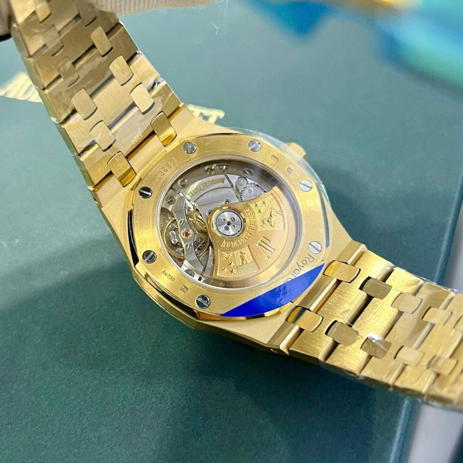 Audemars Piguet Watch Royal Oak 15450 Yellow Gold 37mm