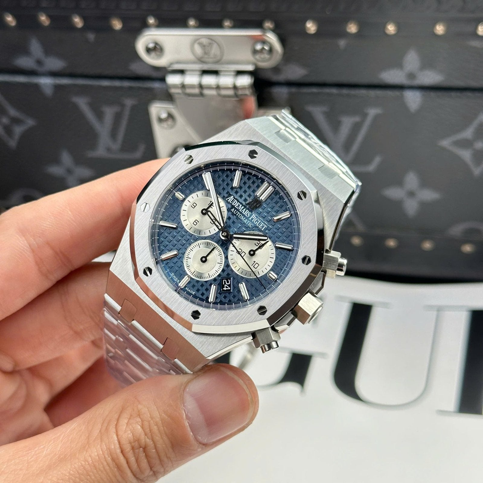 Audemars Piguet Watch Royal Oak 26331 Chronograph Dial Blue 41mm