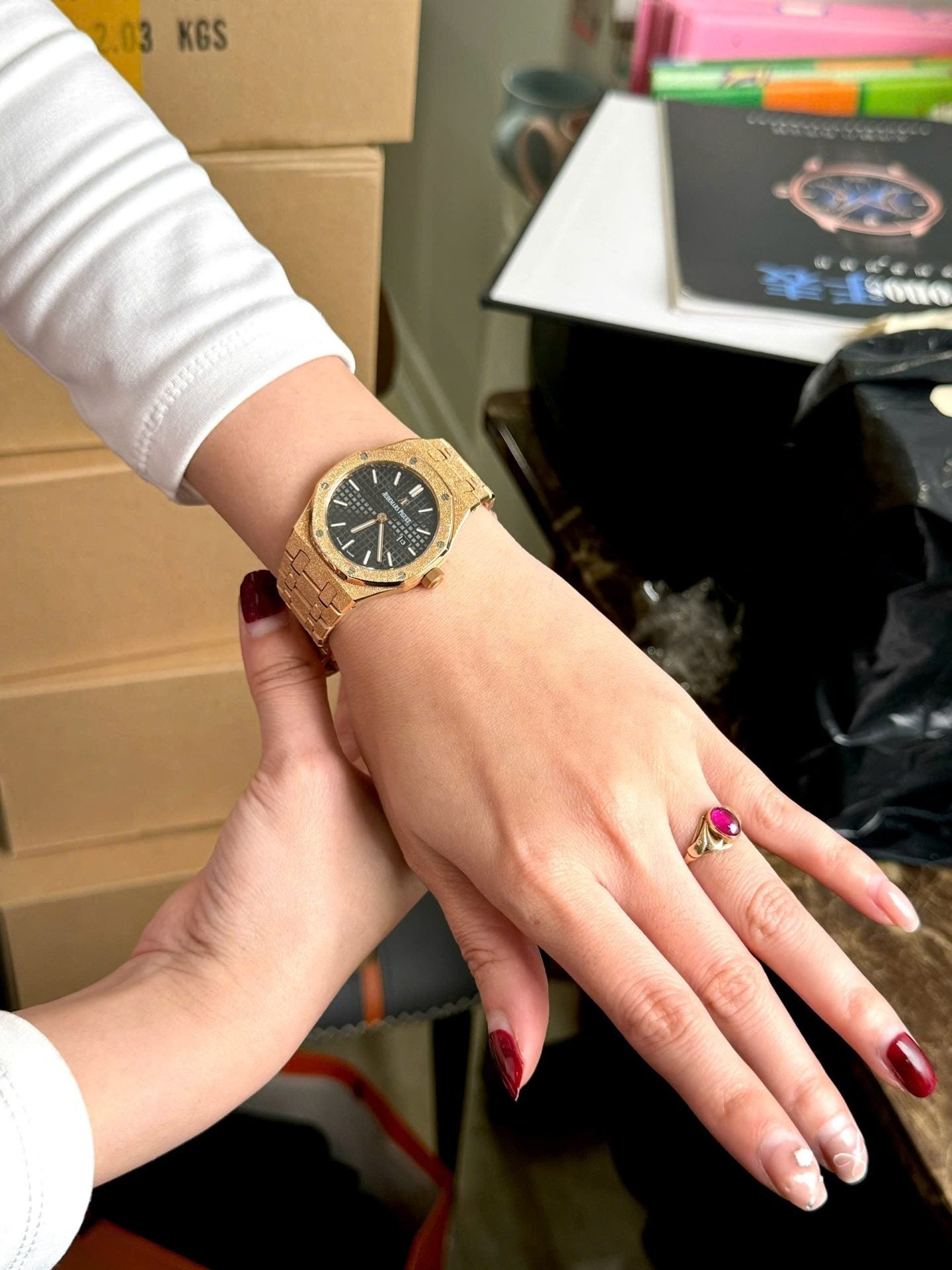 Audemars Piguet Watch Royal Oak 67653OR Women Quartz Movement 34mm