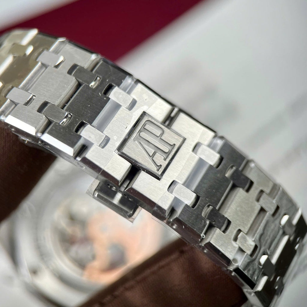 Audemars Piguet Watch Royal Oak Chronogarph 26574ST Red Dial 41mm