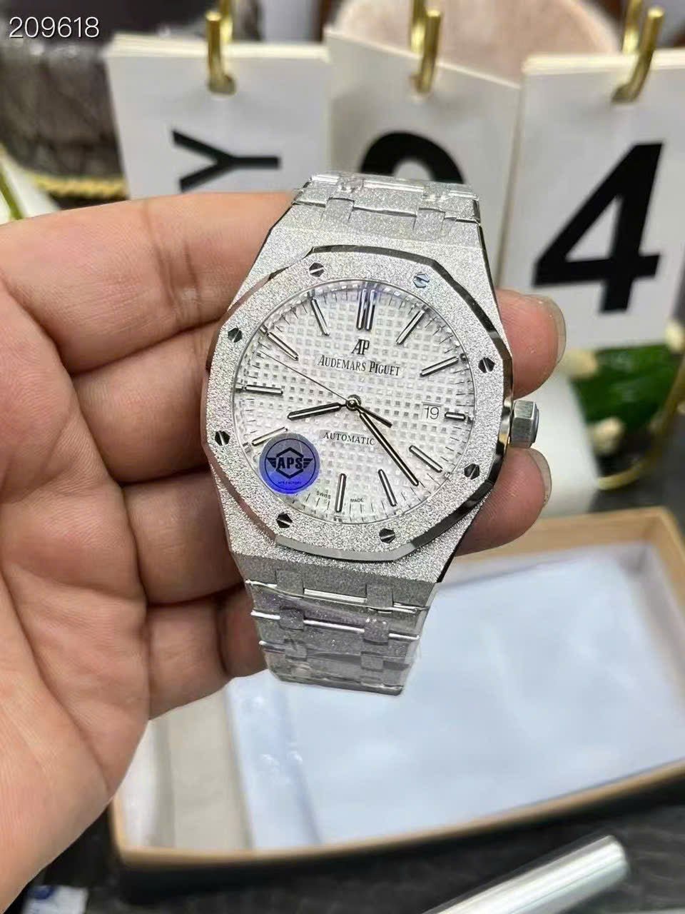 Audemars Piguet Watch Royal Oak Frosted Gold 15410 White Dial 41mm