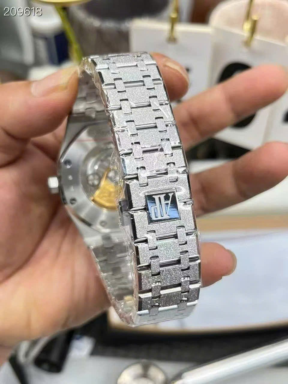 Audemars Piguet Watch Royal Oak Frosted Gold 15410 White Dial 41mm
