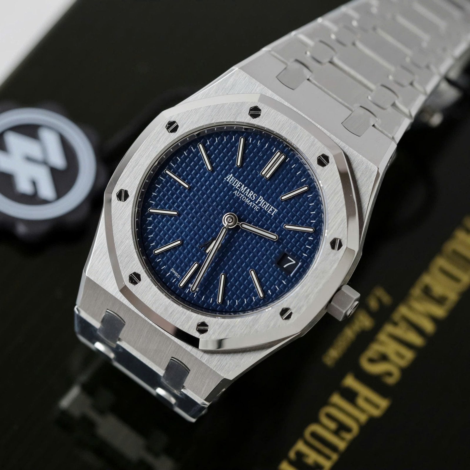 Audemars Piguet Watch Royal Oak Jumbo Extra-thin 15202 Blue Dial 39mm