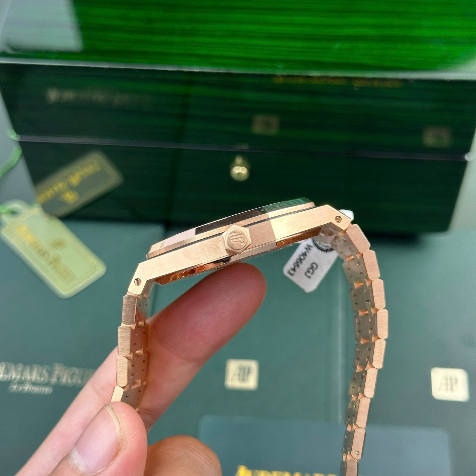 Audemars Piguet Watch Royal Oak 15400 Gold Wrapped Black Dial 41mm