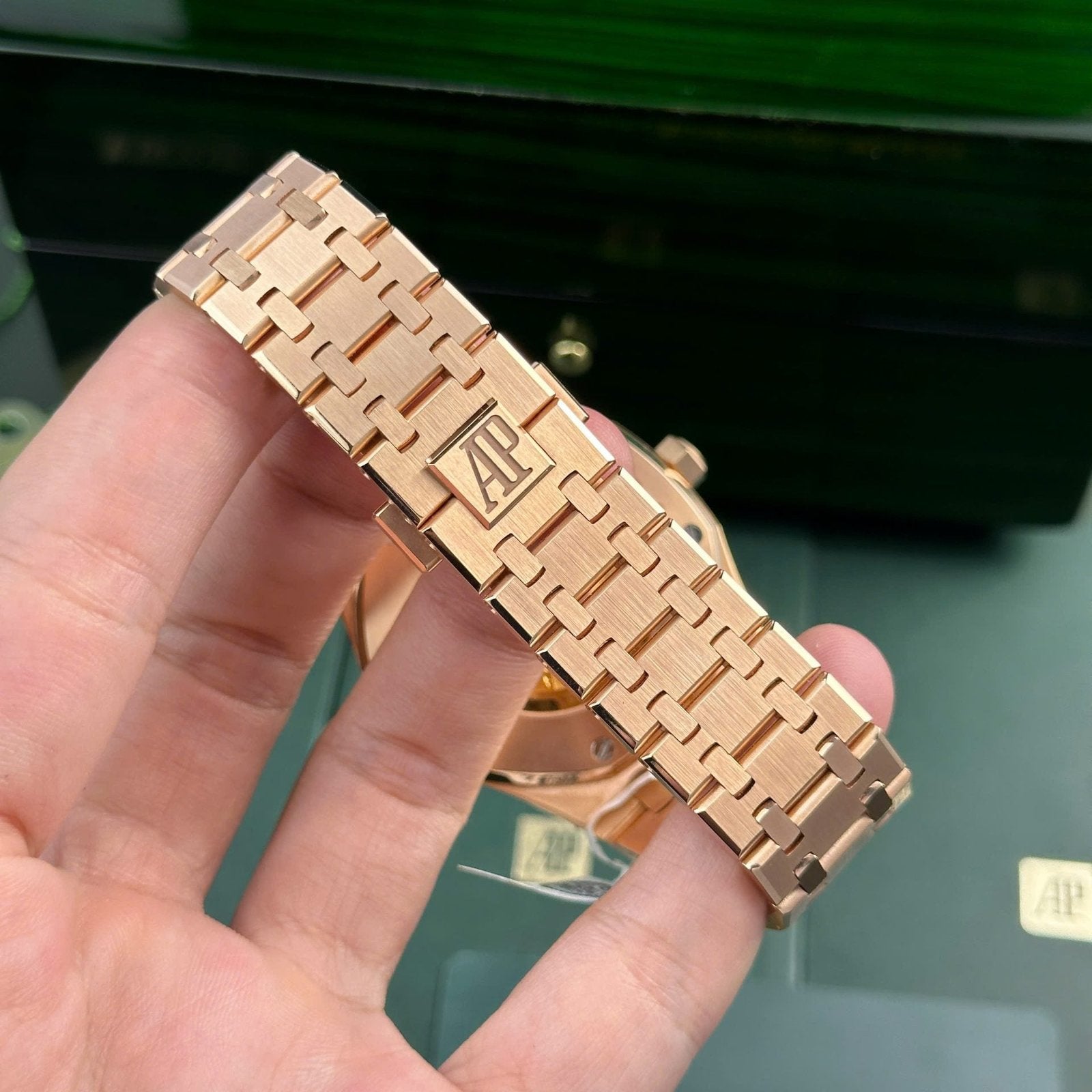 Audemars Piguet Watch Royal Oak 15400 Gold Wrapped Black Dial 41mm
