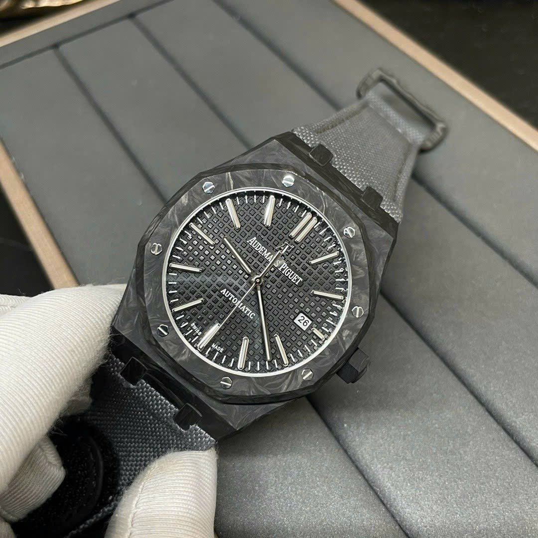 Audemars Piguet Watch Royal Oak 15400 Carbon Dial Black 41mm