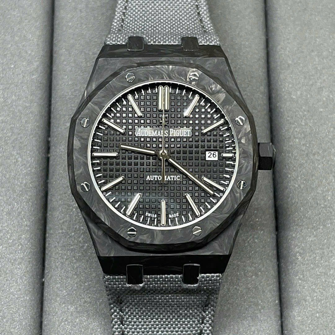 Audemars Piguet Watch Royal Oak 15400 Carbon Dial Black 41mm