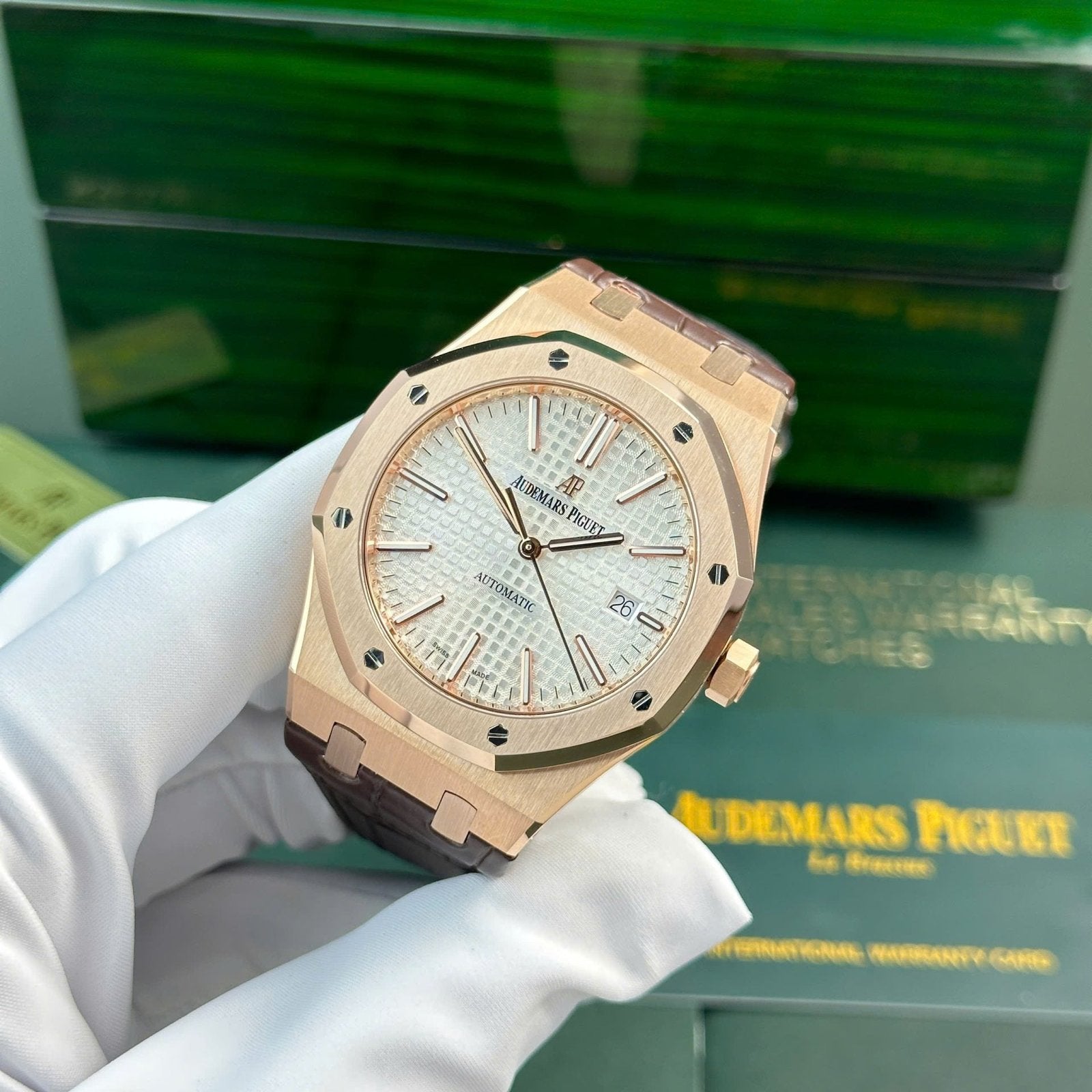 Audemars Piguet Royal Oak 15400 Rose Gold Watch White Dial 41mm