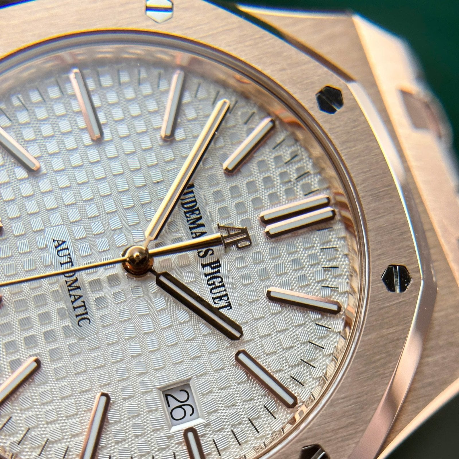 Audemars Piguet Royal Oak 15400 Rose Gold Watch White Dial 41mm