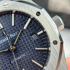 Audemars Piguet Royal Oak 15400ST Watch Blue Dial Metal Wire 41mm