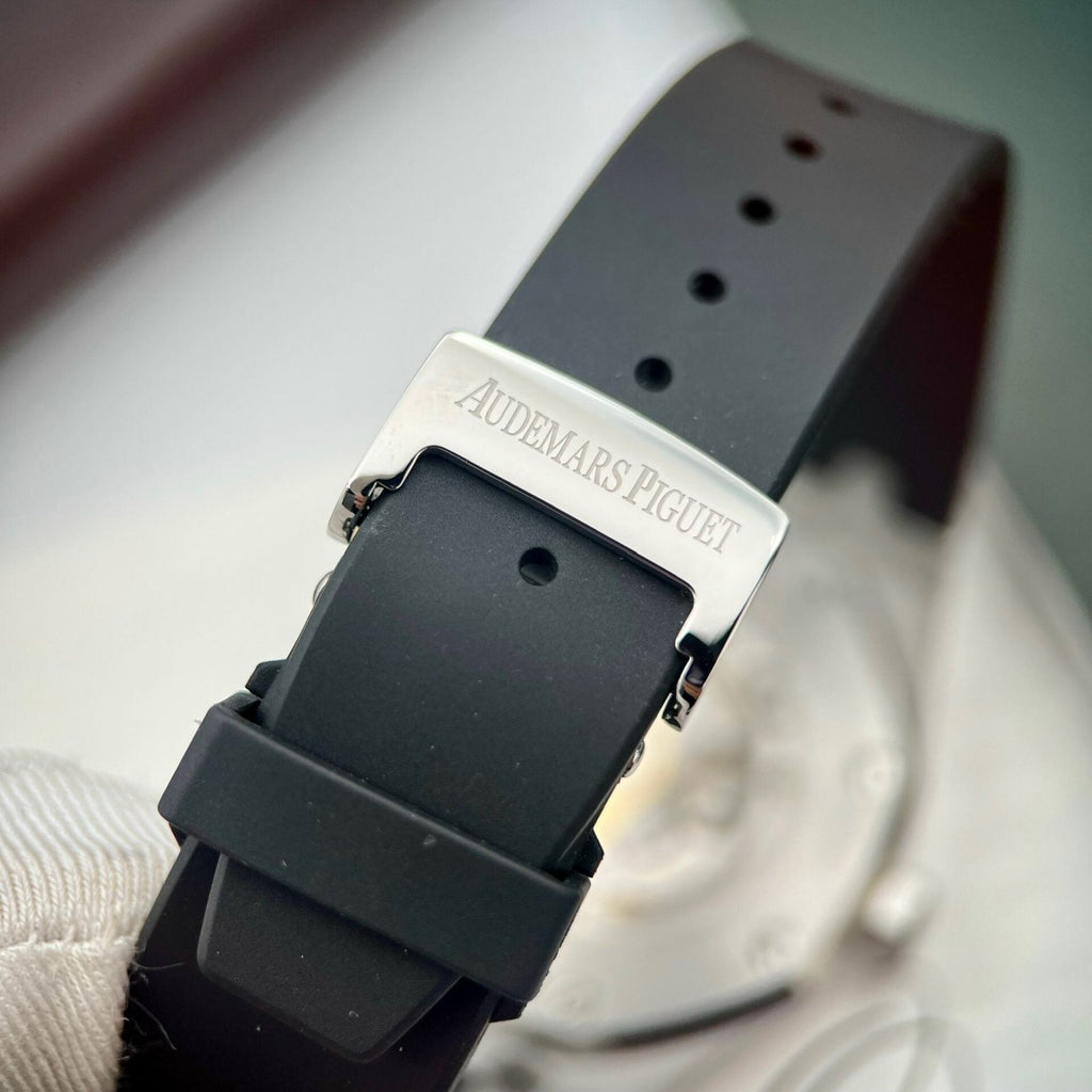 Audemars Piguet Watch Royal Oak 15400ST Black Dial Rubber Strap 41mm