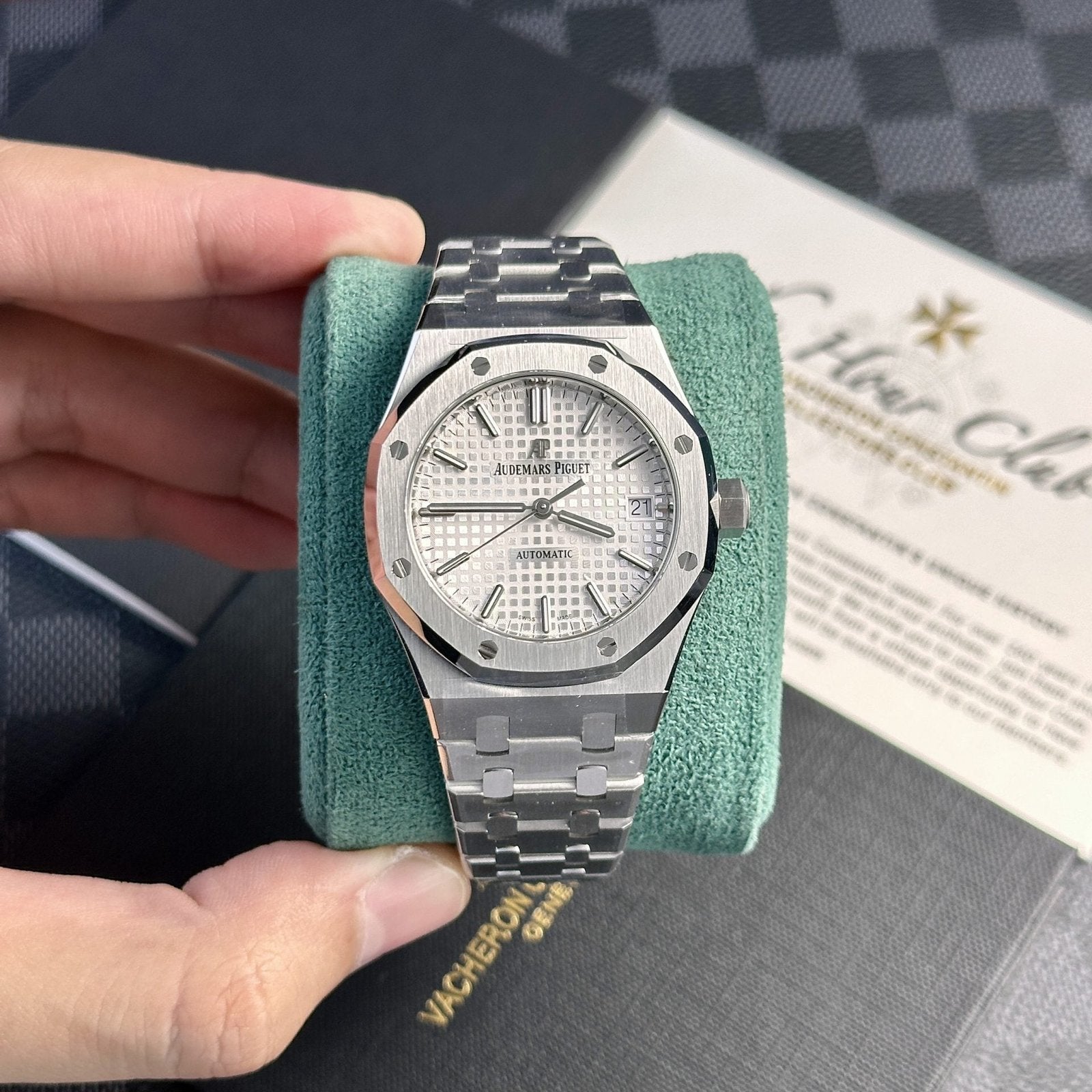 Audemars Piguet Watch Royal Oak 15450ST Dial White 37mm