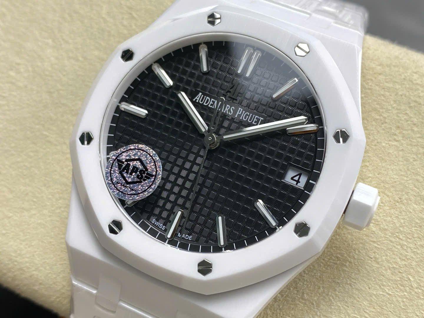 Audemars Piguet Royal Oak 15500 Dial Black Watch White Ceramic 41mm