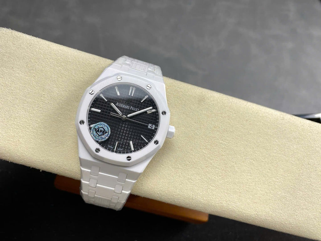 Audemars Piguet Royal Oak 15500 Dial Black Watch White Ceramic 41mm